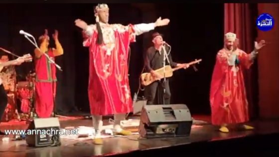 “مولد الجمبري” بحث موسيقي لأنطونيو أرياس مع موسيقى كناوة بمسرح المدرسة الإسبانية بطنجة .