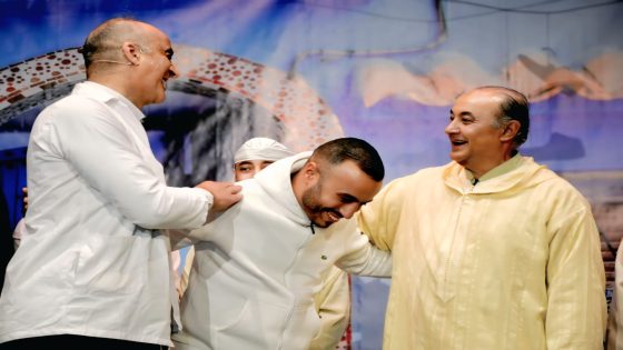 بنسليمان.. تكريم الإعلامي هشام جناح تقديرًا لنجاح برنامجه “الكاميرا الخفية”