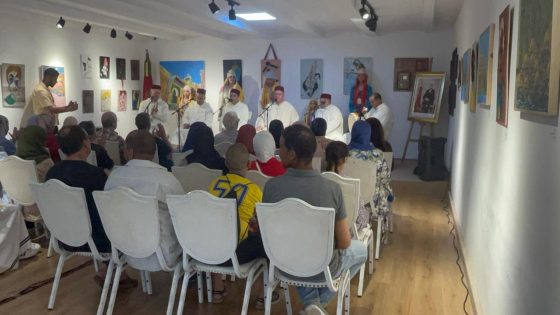 حفل تقديم كتاب “البحث عنك شاق” لكاتبه “هشام بوغابة” برواق دار الشباب حسنونة بطنجة.