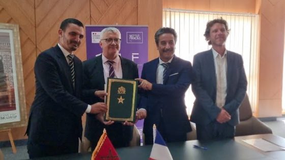 توقيع اتفاقية ثلاثية بطنجة ، لتقديم خدمة أقرب لساكنة كزناية في مجالات اللغة الفرنسية والأنشطة والمحترفات.