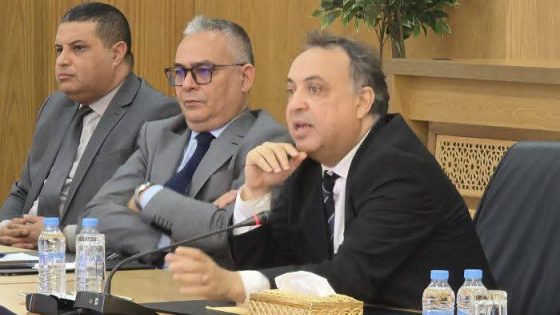 المحمدية.. عامل الإقليم يطالب بفتح المشاريع المتوقفة وينبّه إلى ضرورة إشراك الصحافة في مواكبة التنمية.