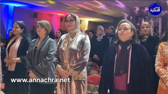 جمعية الأمل إيفنت تحتفي بالنساء رائدات صانعات الحياة ،في حفل خيري بمركز أحمد بوكماخ بطنجة.
