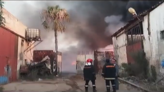 حريق مهول بأحد المصانع العشوائية بدوار المرس منطقة سيدي حجاج إقليم مديونة يكاد يتسبب في كارثة