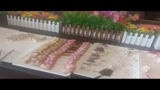على الرصيف .. مطعم صيني من نوع خاص
